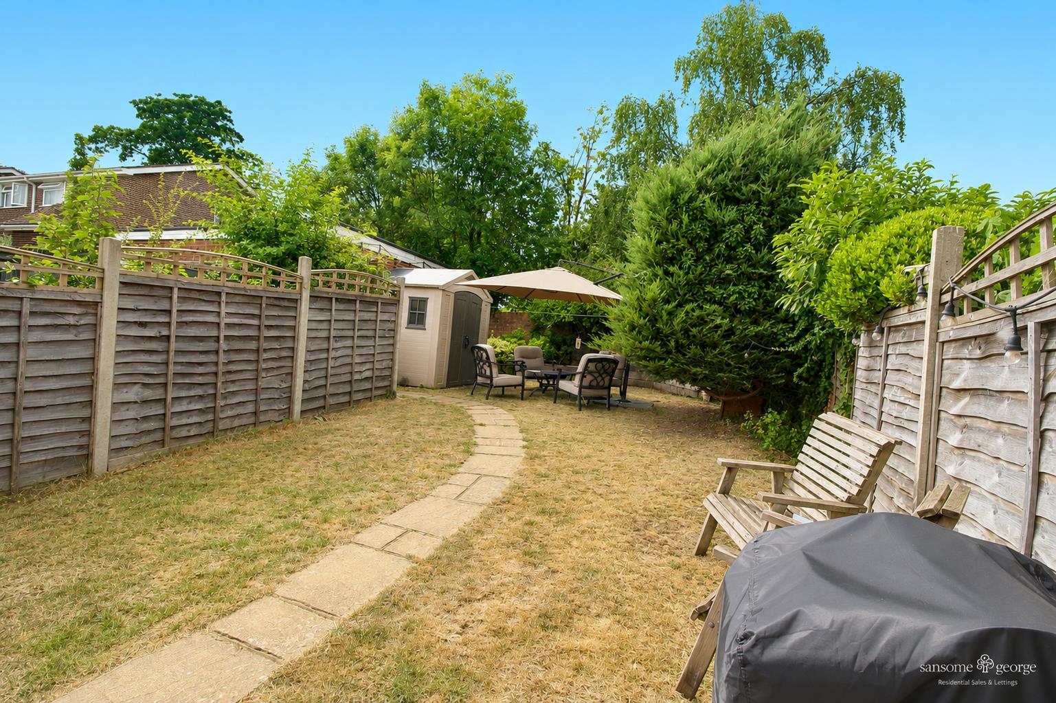 Primrose Close, Purley On Thames, Reading